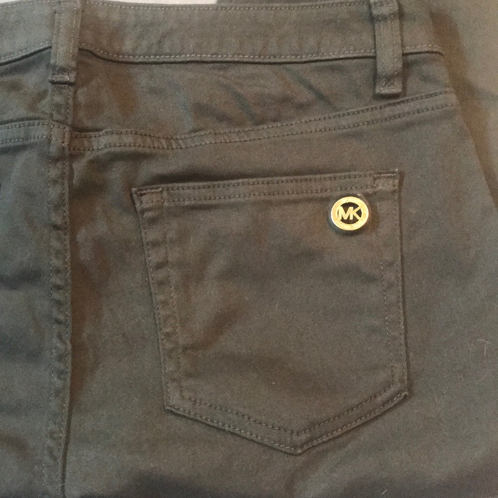 Michael Kors olive green Izzy skinny size 8
